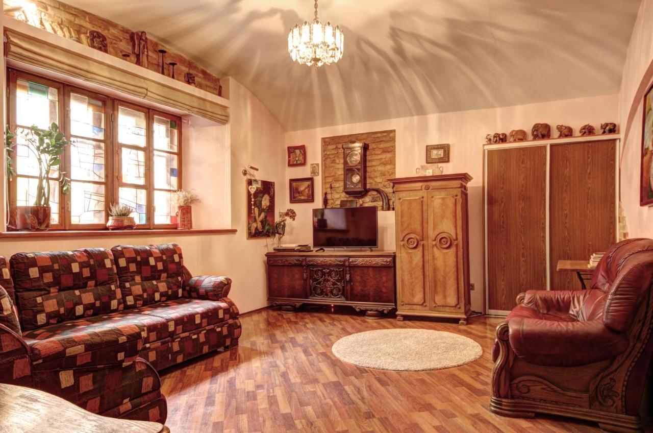 Sofijos Apartamentai Old Town Аеропорт Вільнюс Екстер'єр фото